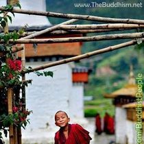 在古老的西藏，有一個叫愛地巴的人，每次生